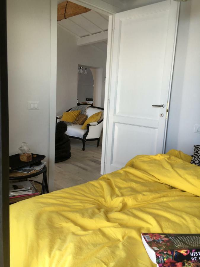 גרימלדי House In Grimaldi. Spectacular View Over The French Riviera! מראה חיצוני תמונה