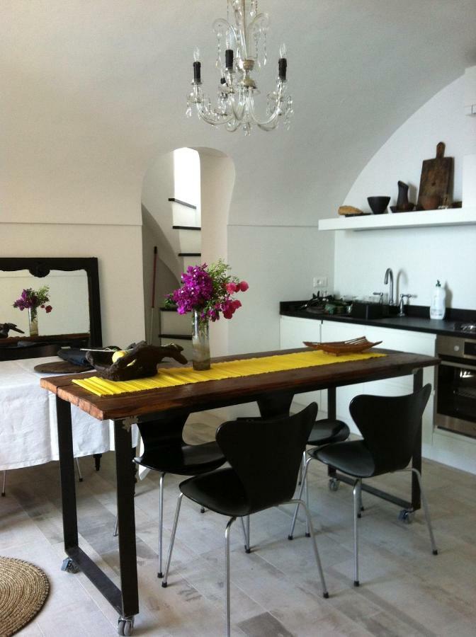 גרימלדי House In Grimaldi. Spectacular View Over The French Riviera! מראה חיצוני תמונה